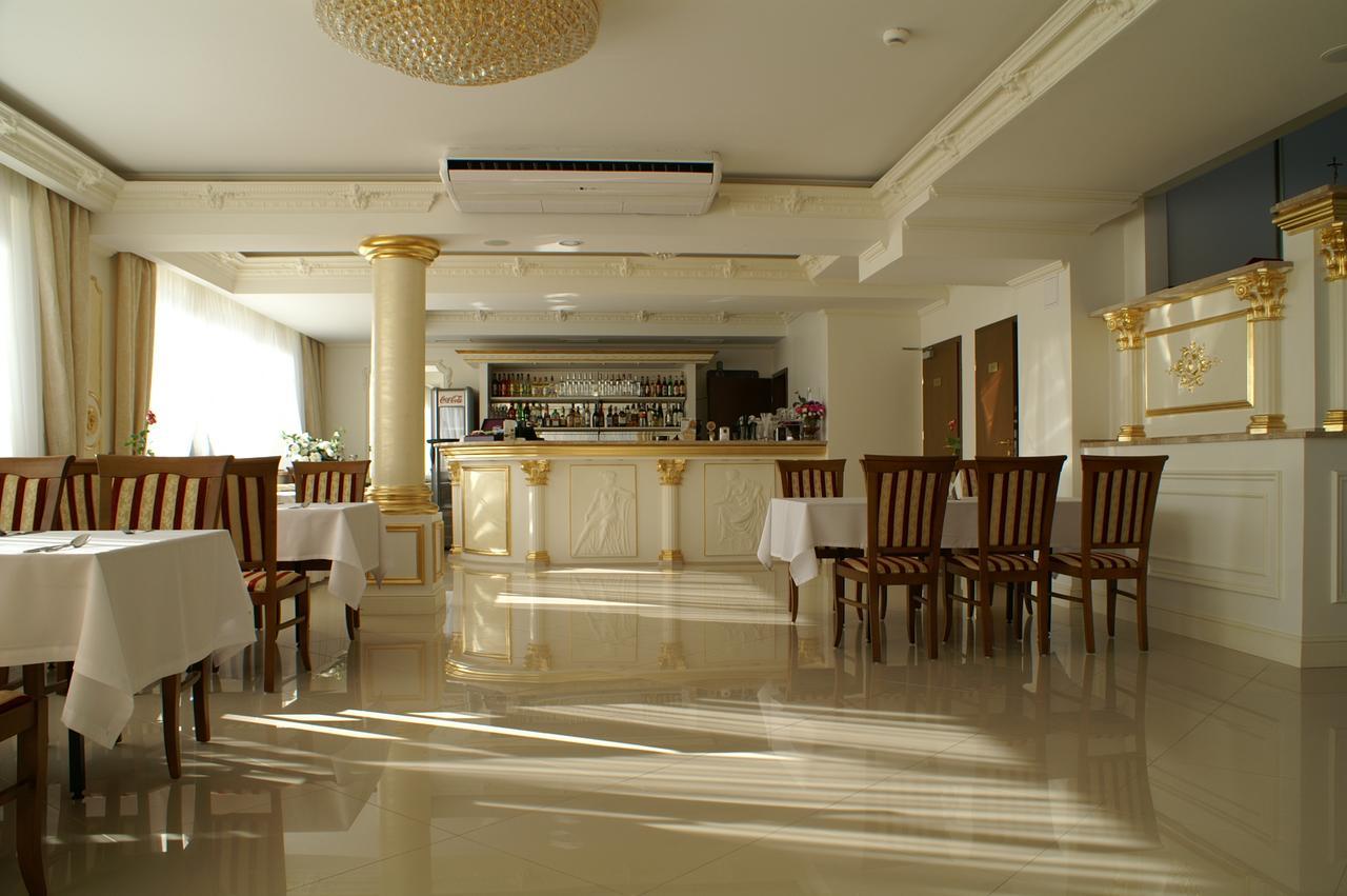 Hotel President Kock Exterior photo
